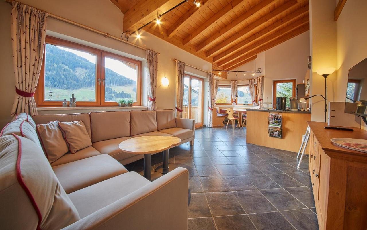 Appartements Hollandia Saalbach-Hinterglemm Exterior foto
