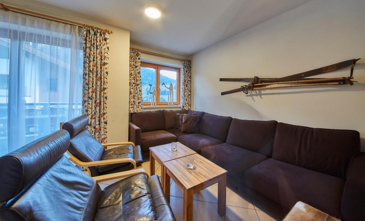 Appartements Hollandia Saalbach-Hinterglemm Exterior foto