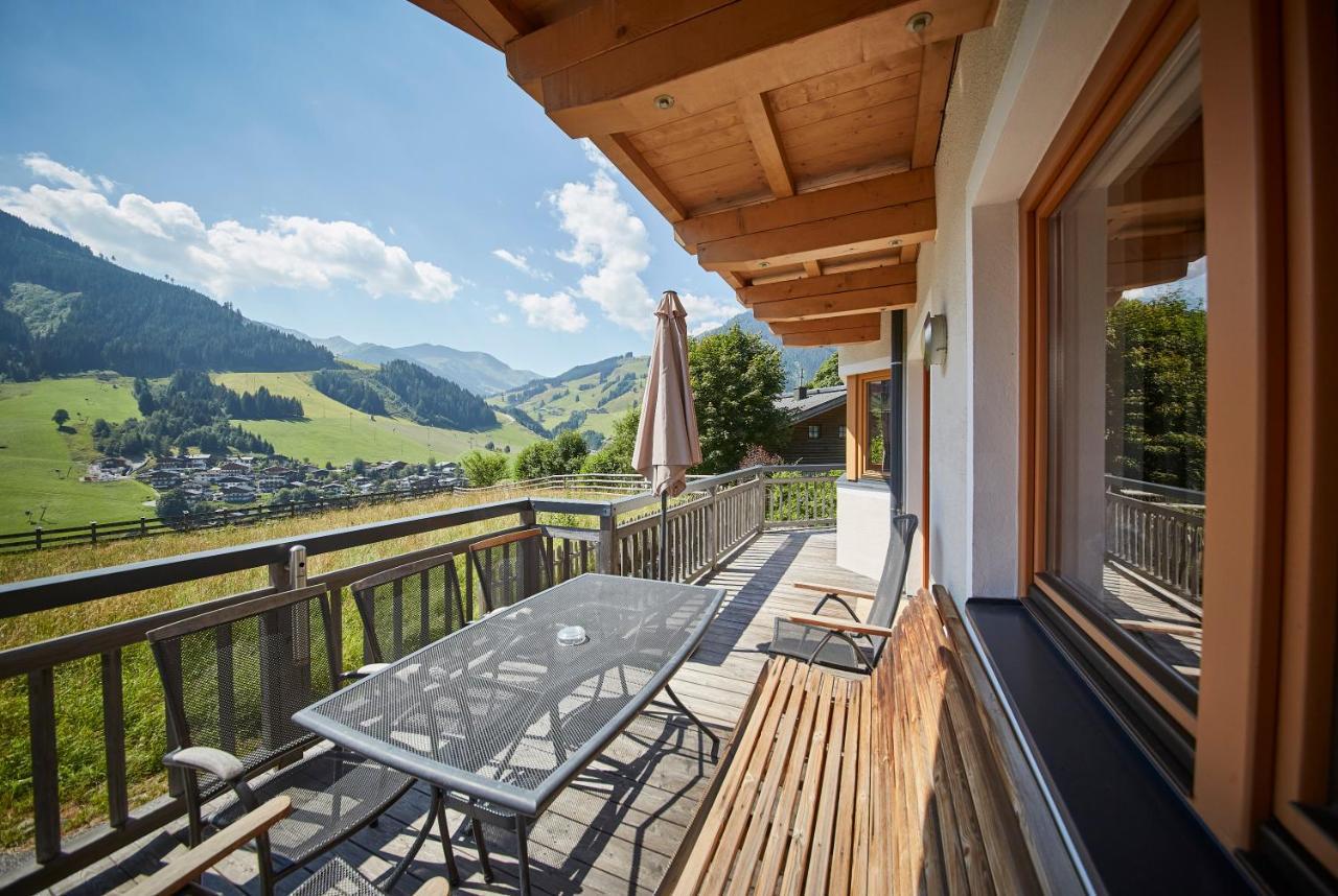 Appartements Hollandia Saalbach-Hinterglemm Exterior foto